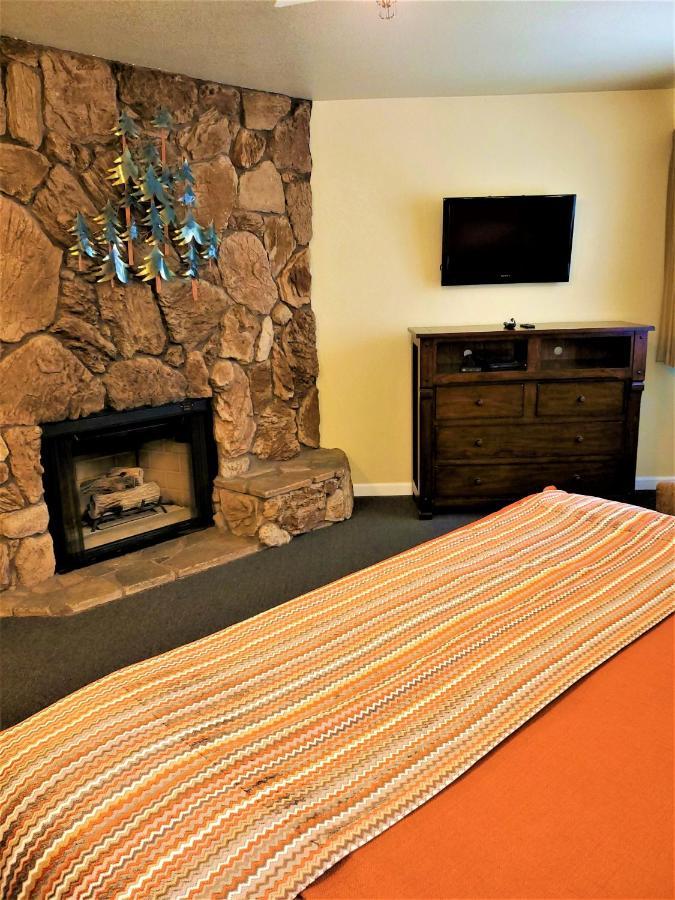 Getaways At Snow Lake Lodge Big Bear Lake Bagian luar foto