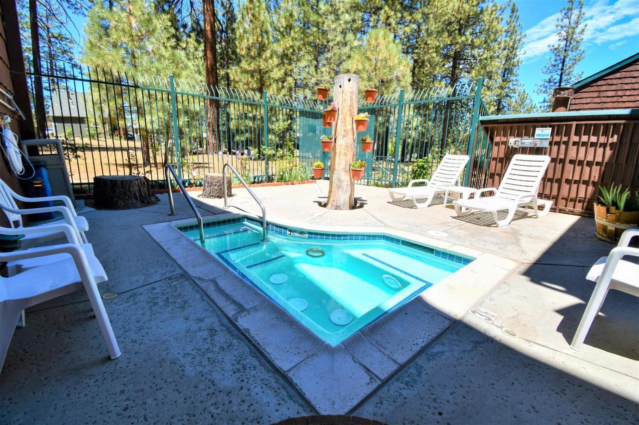 Getaways At Snow Lake Lodge Big Bear Lake Bagian luar foto